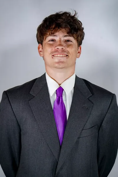 Gavin Wells
