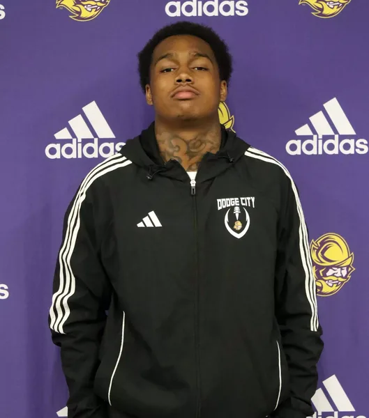 Deontre Long