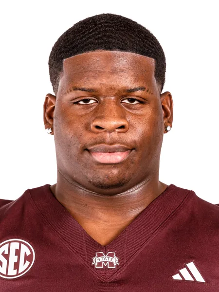 Lakendrick James