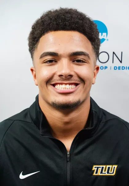 Savion Nixon