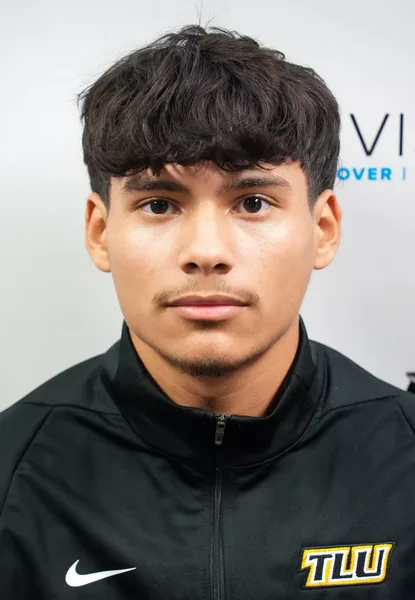 Jonathan Flores