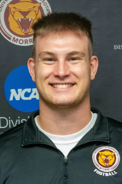 Logan Ahlers