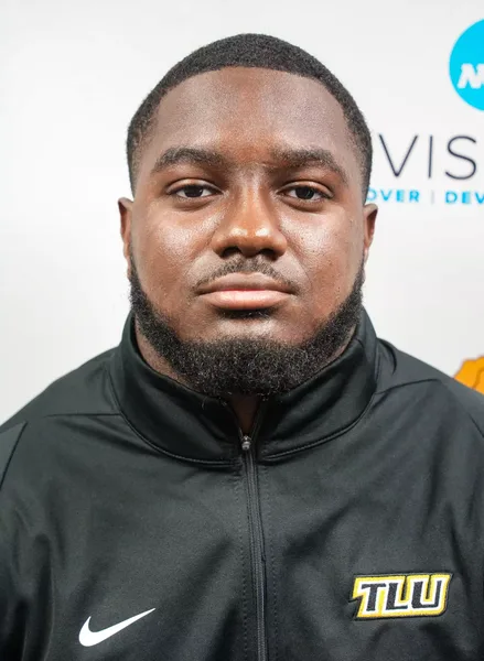 Ezekiel Williams