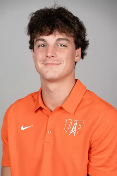 Aidan Lyon