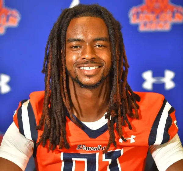 Davin Barnett
