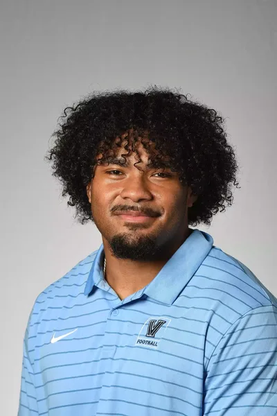 Ratu Delano Navoti
